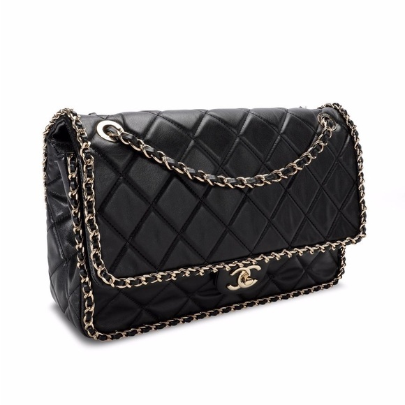 Authentic Chanel bag - Picture 1 of 3